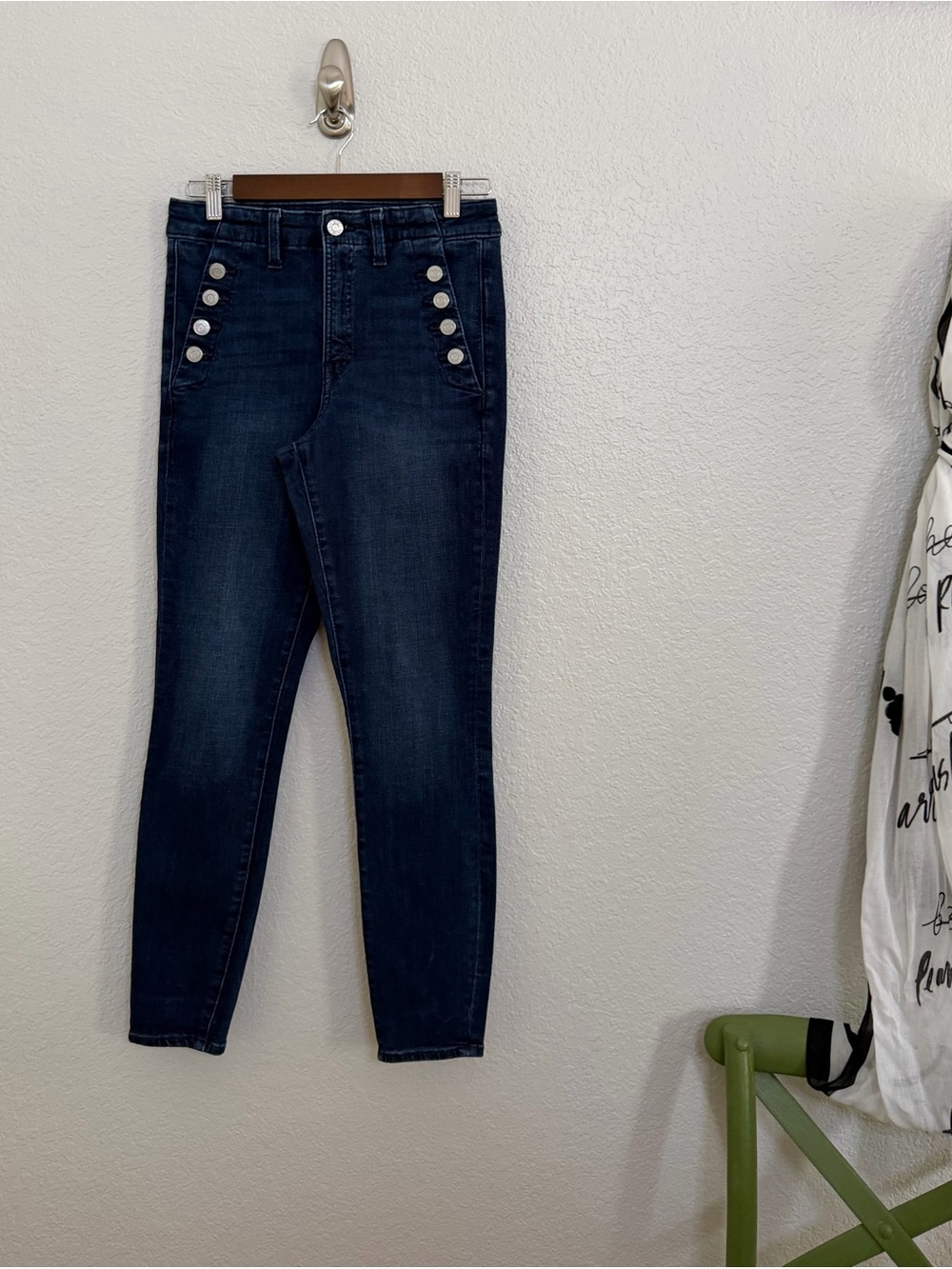 Gap High Rise Universal Legging Jeans Button Detail 4/27R